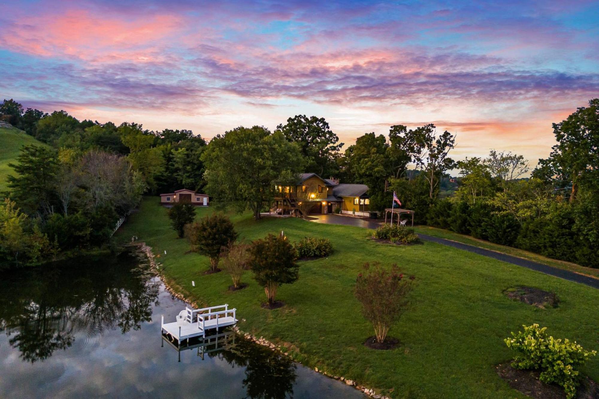 Villa Haven On The Pond Pigeon Forge Exterior foto